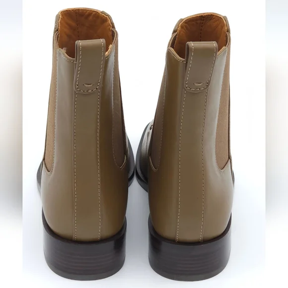 TORY‎ BURCH Size 5 Equestrian Link Chelsea Ankle Leather Boot - Picture 3 of 9